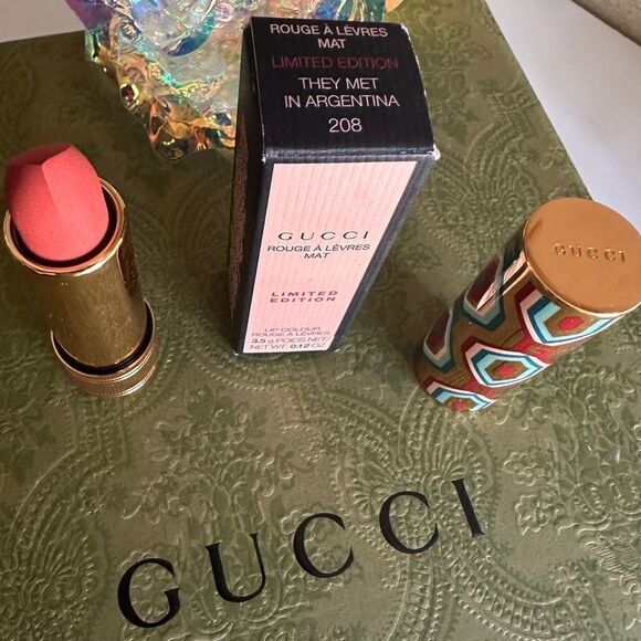 GUCCI LUXURY LIPSTICK – THEY MET IN ARGENTINA (208) | MATTE FINISH - Picture 9 of 17